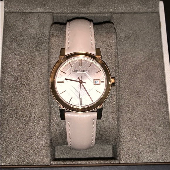 Burberry Watch - Picture 1 of 4